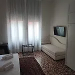 Rum i privatbostad Ca Degli Stueri Venedig