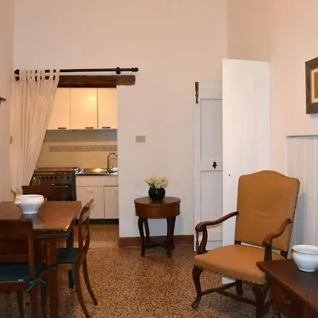 Cà Degli Stueri Quarto em Acomodações Particulares