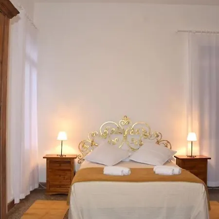 Cà Degli Stueri Quarto em Acomodações Particulares *
